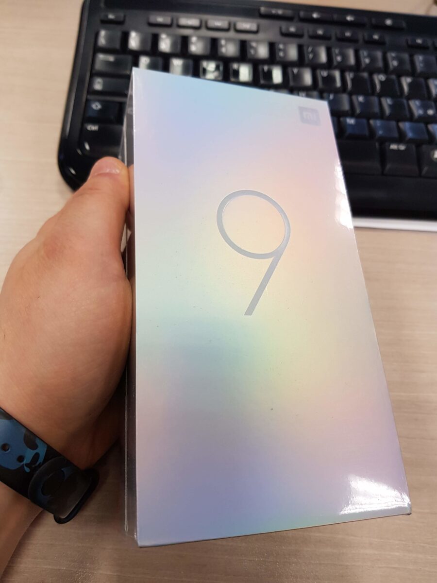 Xiaomi Mi 9: è davvero la terra promessa? 3