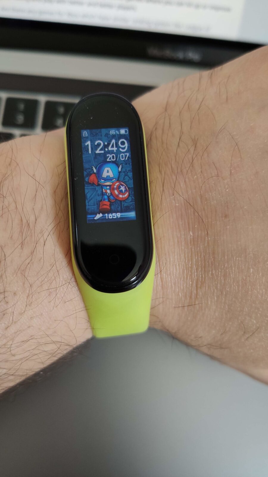 Xiaomi Mi Band 4: caricare un nuovo quadrante