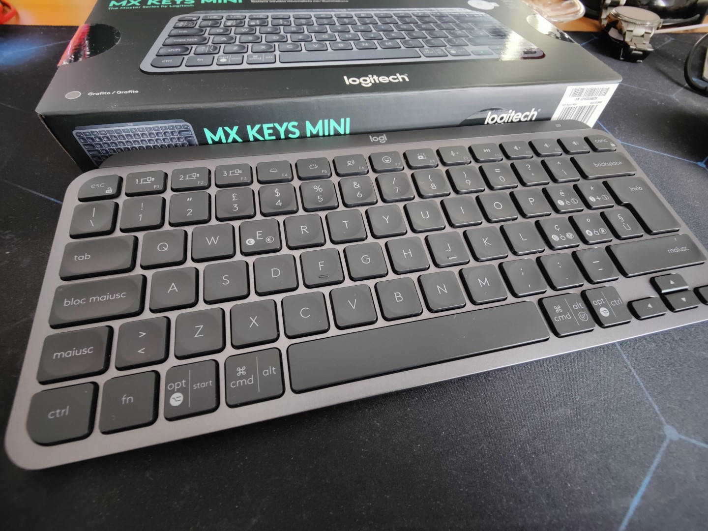 Logitech MX Keys Mini 9